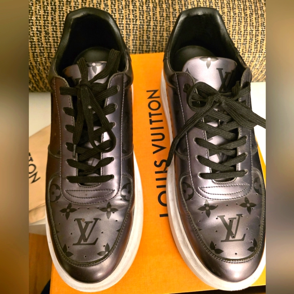 Louis Vuitton Beverly Hills Sneakers Men's Size 9.5 - Picture 4 of 12